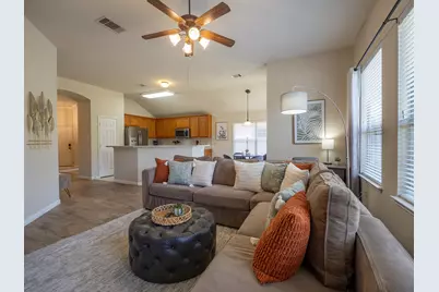 11620 Larch Valley Drive, Austin, TX 78754 - Photo 6