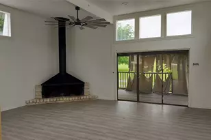 20707 Green Park Dr, Lago Vista, TX 78645 - Photo 2
