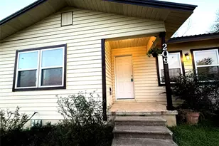 209 Co Rd 310, Rockdale, TX 76567 - Photo 4