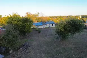 209 Co Rd 310, Rockdale, TX 76567 - Photo 36