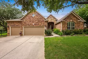 5025 Pyrenees Pass, Bee Cave, TX 78738 - Photo 2