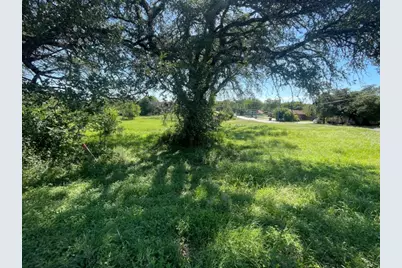 700 S Rhomberg Street, Burnet, TX 78611 - Photo 2