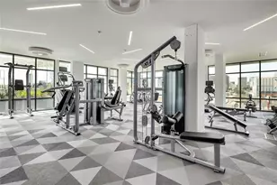 800 Embassy Dr, Austin, TX 78702 - Photo 28
