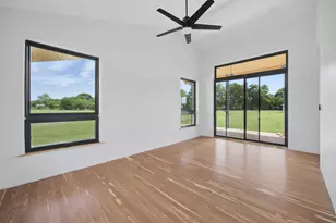 1800 Man O War Dr, Del Valle, TX 78617 - Photo 32