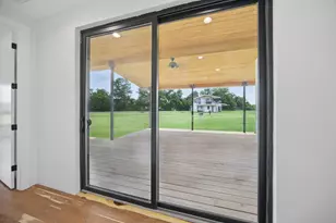 1800 Man O War Dr, Del Valle, TX 78617 - Photo 28
