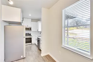 3201 Jack Cook Dr, Austin, TX 78723 - Photo 10