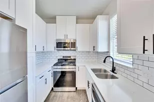 3201 Jack Cook Dr, Austin, TX 78723 - Photo 12