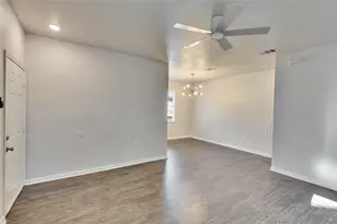 3201 Jack Cook Dr, Austin, TX 78723 - Photo 4