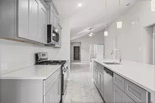 229 Ironshoe Trl, Liberty Hill, TX 78642 - Photo 8