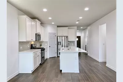 11812 Offaly Drive, Austin, TX 78754 - Photo 10