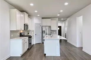 11812 Offaly Dr, Austin, TX 78754 - Photo 10