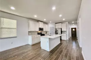 11812 Offaly Dr, Austin, TX 78754 - Photo 12