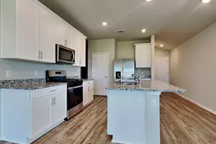5208 Saddle Clb Dr, Georgetown, TX 78626 - Photo 4