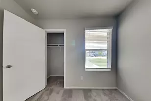 5208 Saddle Clb Dr, Georgetown, TX 78626 - Photo 10