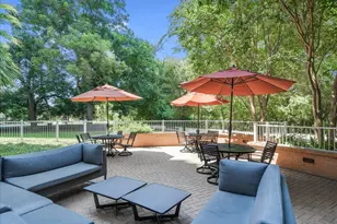 54 Rainey St, Austin, TX 78701 - Photo 22