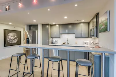 54 Rainey Street #922, Austin, TX 78701 - Photo 18