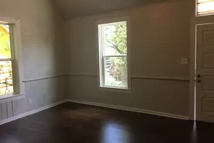 1405 Bob Harrison St, Austin, TX 78702 - Photo 2