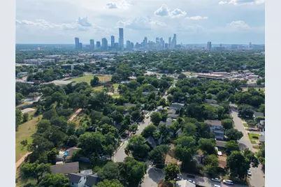 802 Maude Street, Austin, TX 78702 - Photo 2