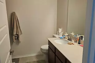 210 Summit Dr, Lockhart, TX 78644 - Photo 10