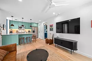 1709 Willow St, Austin, TX 78702 - Photo 8