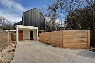 1709 Willow St, Austin, TX 78702 - Photo 2