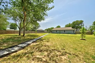 120 Waianae Ct, Bastrop, TX 78602 - Photo 22