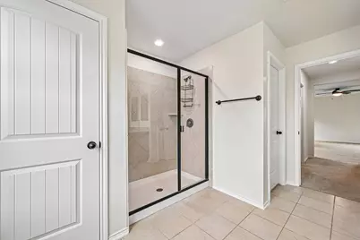 4002 Kings Canyon Drive, Taylor, TX 76574 - Photo 32