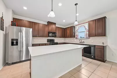 4002 Kings Canyon Drive, Taylor, TX 76574 - Photo 12