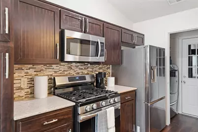 1100 York Castle Drive, Pflugerville, TX 78660 - Photo 8