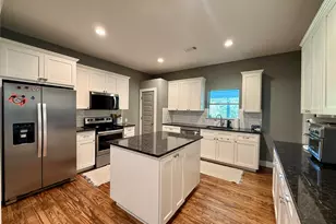 739 Pleasant Grove Rd, Elgin, TX 78621 - Photo 8