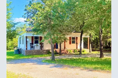 739 Pleasant Grove Road, Elgin, TX 78621 - Photo 2