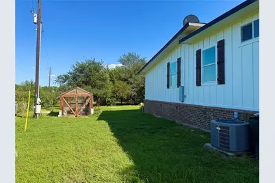 739 Pleasant Grove Road, Elgin, TX 78621 - Photo 24