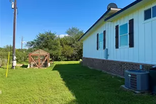 739 Pleasant Grove Rd, Elgin, TX 78621 - Photo 24