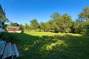 739 Pleasant Grove Rd, Elgin, TX 78621 - Photo 28
