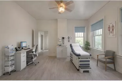 117 E 6th Street, Taylor, TX 76574 - Photo 32