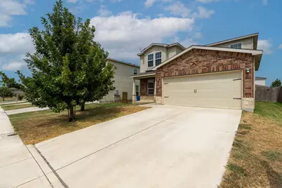 248 Mistflower, New Braunfels, TX 78130 - Photo 2
