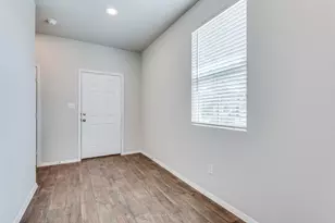 187 Tillage Rd, Elgin, TX 78621 - Photo 4