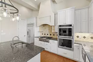 2900 Waterbank Cove, Austin, TX 78746 - Photo 12