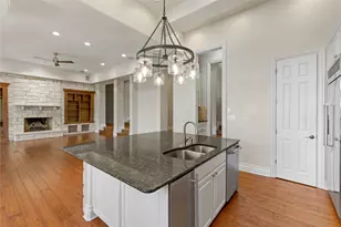 2900 Waterbank Cove, Austin, TX 78746 - Photo 10