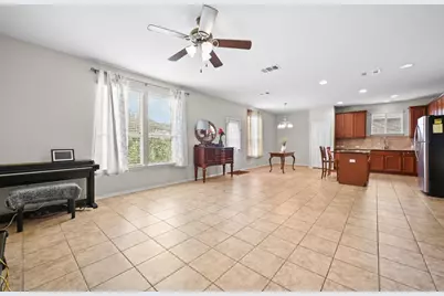 140 Lynn Crest Bend, Buda, TX 78610 - Photo 10