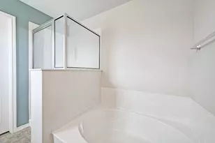 140 Lynn Crest Bend, Buda, TX 78610 - Photo 22