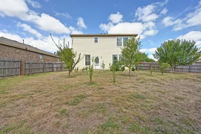 140 Lynn Crest Bend, Buda, TX 78610 - Photo 30