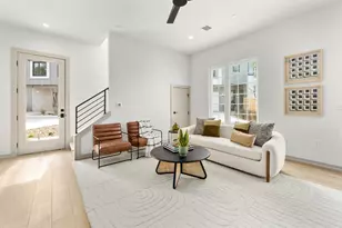 1736 Bunche Rd, Austin, TX 78721 - Photo 10