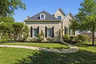 115 Burgess Ln, Austin, TX 78738 - Photo 2