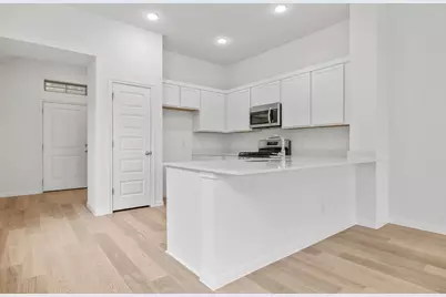 214 Hornet Street, Elgin, TX 78621 - Photo 2