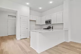 214 Hornet St, Elgin, TX 78621 - Photo 2