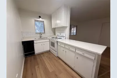3304 Red River Street #208, Austin, TX 78705 - Photo 6