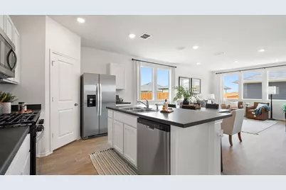 300 Puerto Plata Avenue, Bastrop, TX 78602 - Photo 4