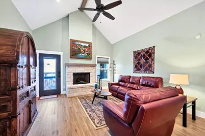 10502 W Lakeview Drive, Jonestown, TX 78645 - Photo 18