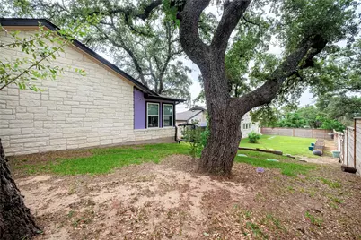 10502 W Lakeview Drive, Jonestown, TX 78645 - Photo 8